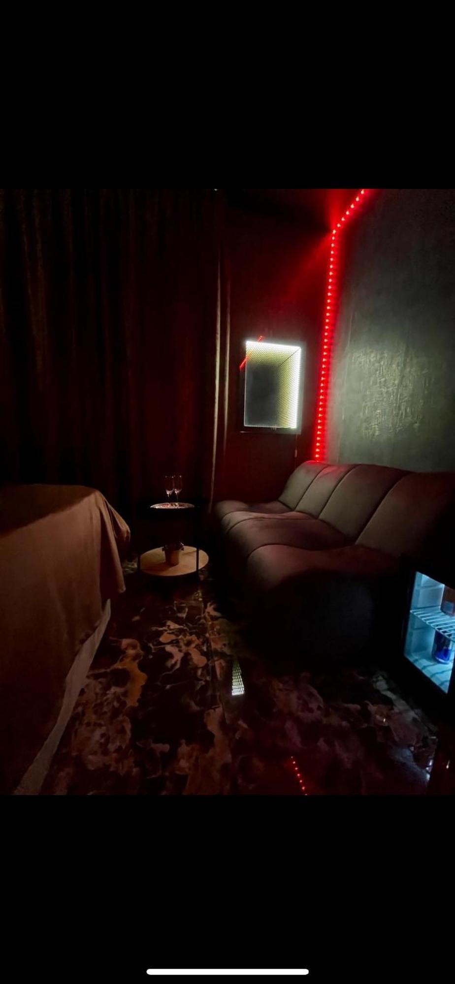 Love Room บูคาเรสต์ ภายนอก รูปภาพ