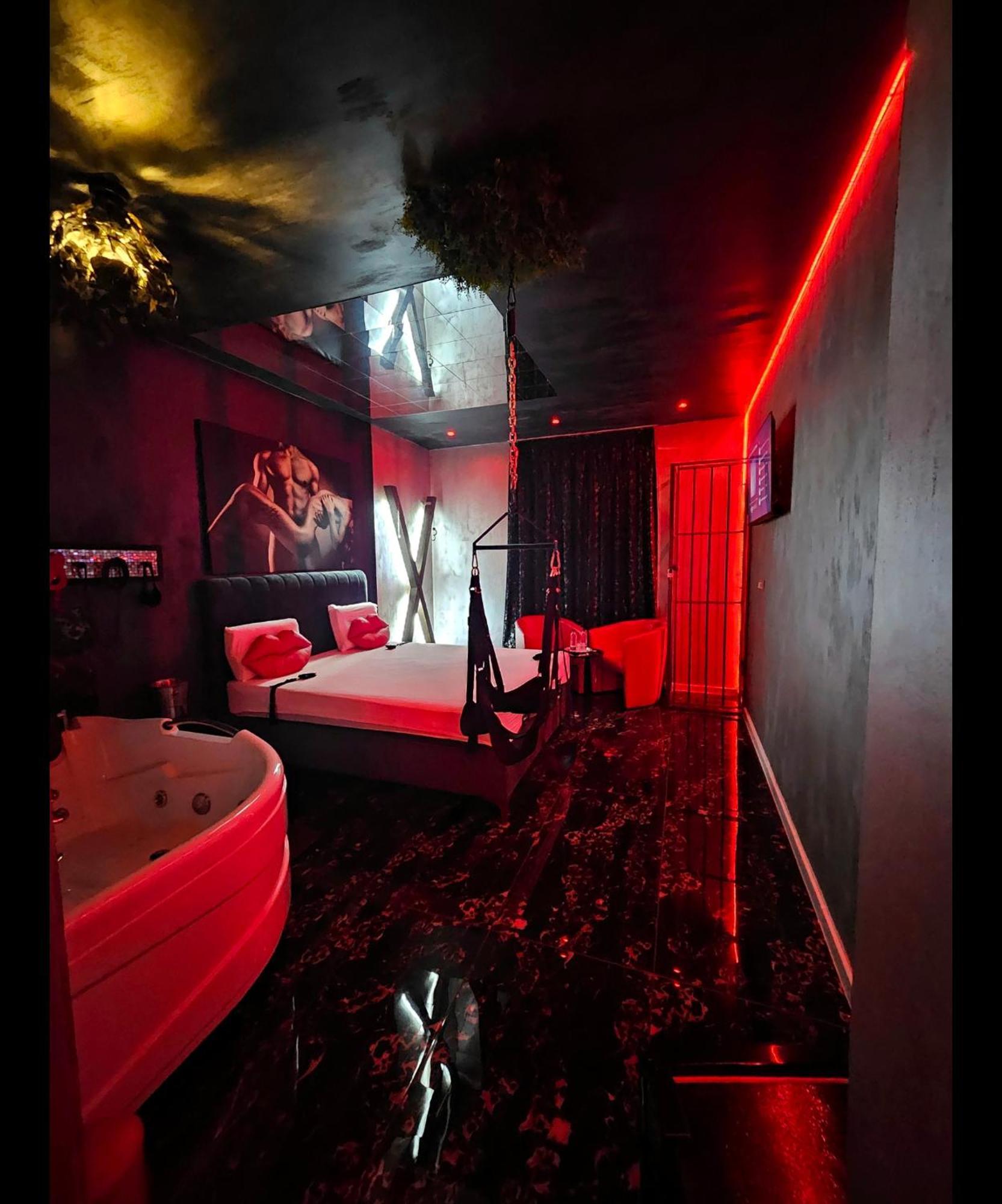 Love Room บูคาเรสต์ ภายนอก รูปภาพ