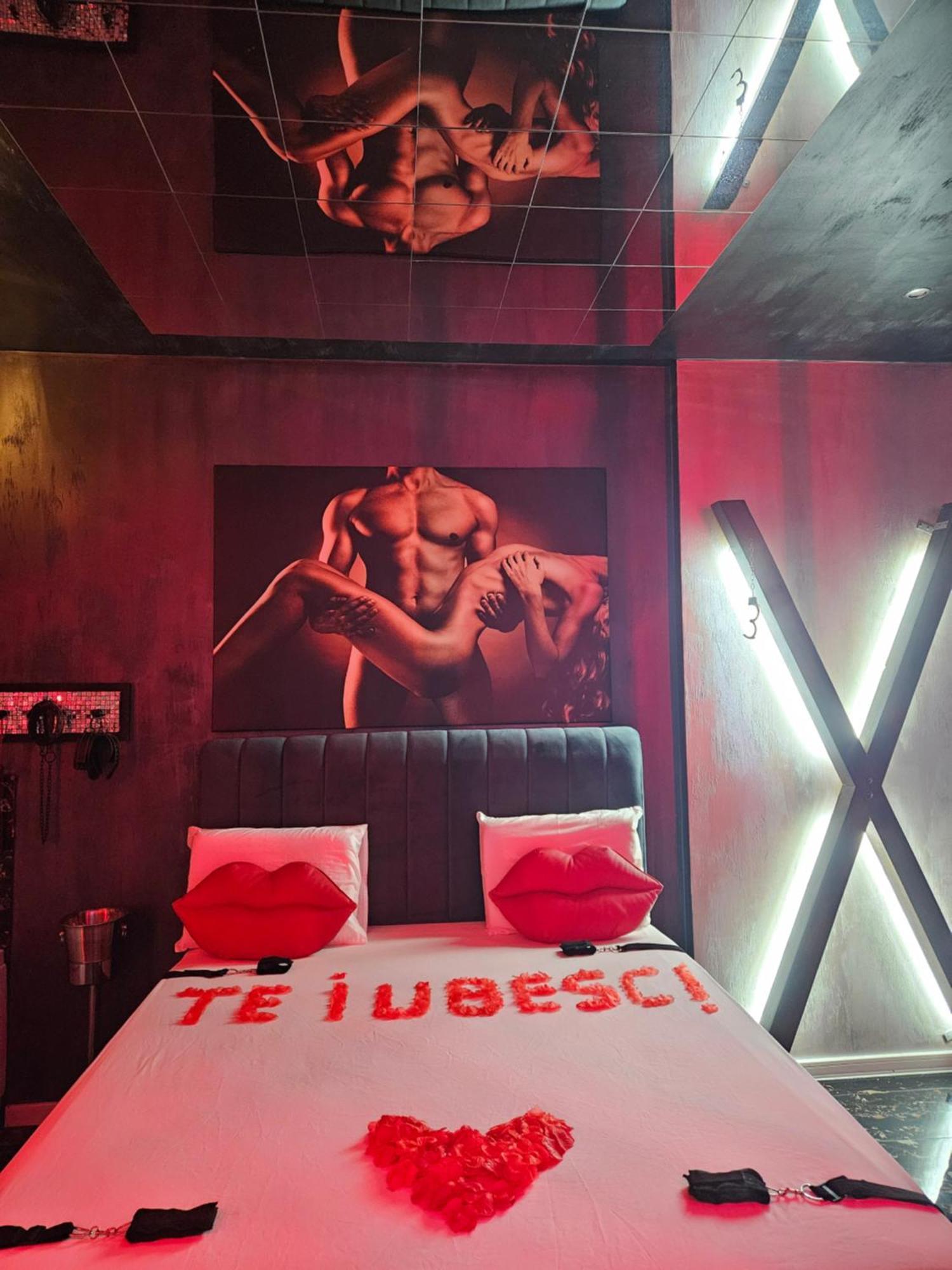 Love Room บูคาเรสต์ ภายนอก รูปภาพ